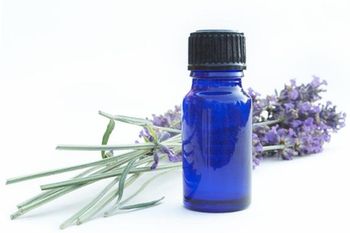 Illóolajok és a stressz - illóolajok, stresszkezelés, aromaterápia, levendulaolaj, stressz, relaxáció, győri pszichiáter, pszichiáter Győr, depresszió, pánik, alvászavar, pszichológus